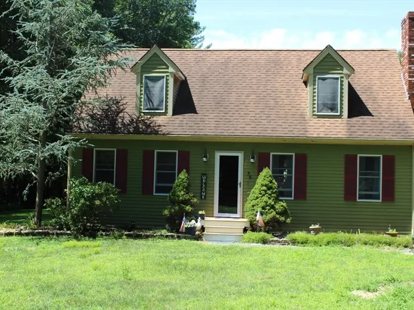 56 Macomber St, Berkley, MA 02779
