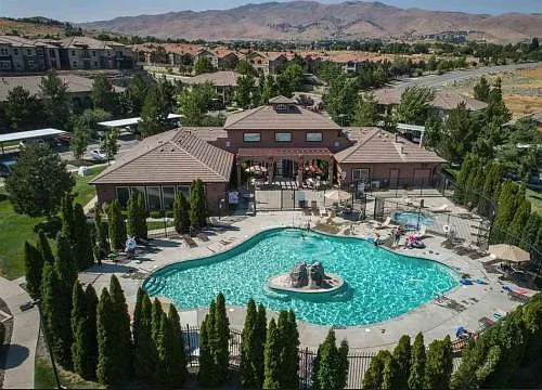 1 bed, 692 sqft, $1,450 — Photo 1