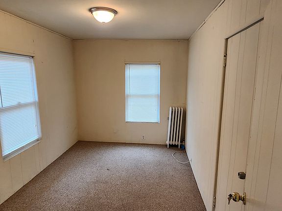 2nd image of 306 W 3rd Ave #1