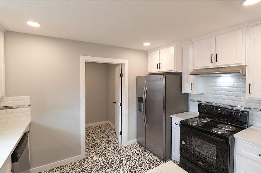 1st image of 7652 Teesdale Dr #A