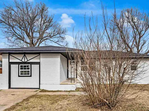 4811 NW Lindy Ave, Lawton, OK 73505