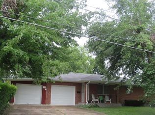 205 Mueller Dr, Cuba, MO 65453
