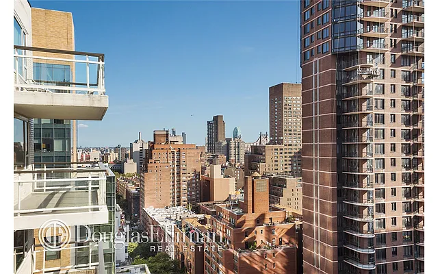 Rented by Douglas Elliman | media 17
