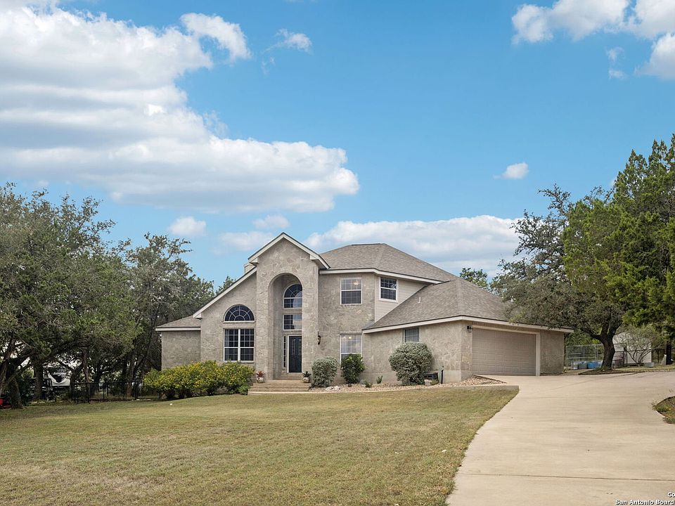 1st image of 27505 Boerne Cliff