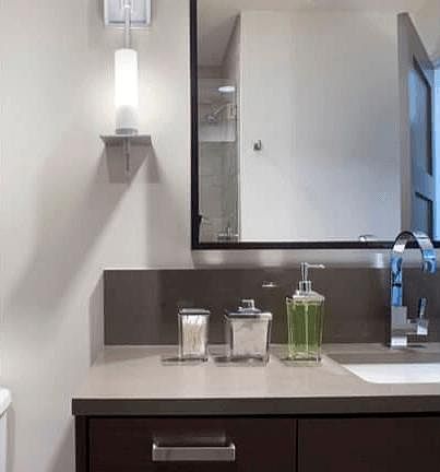 3rd image of 32 N Clarkson St #101