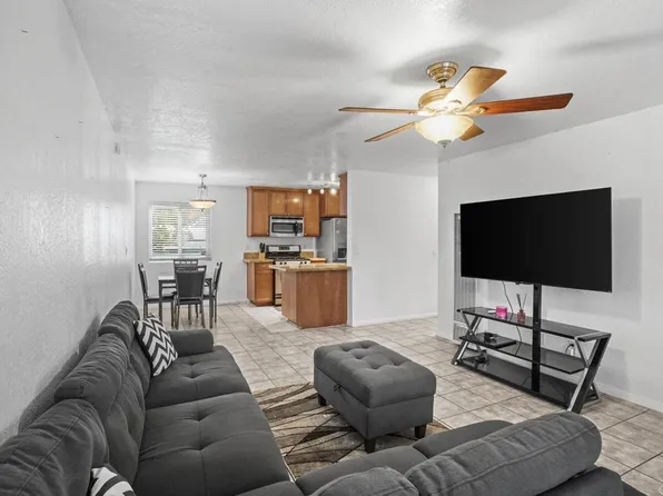 9938 Buena Vista Dr Unit 11, Spring Valley, CA 91977