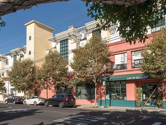 2nd image of 225 9th Ave APT 323