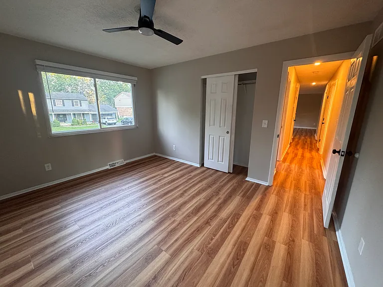 1161 Kingscove Way — Photo 8
