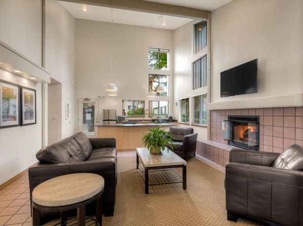 16636 Juanita Dr NE #104G