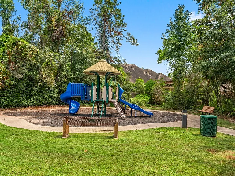 2419 Keegan Hollow Ln — Photo 40