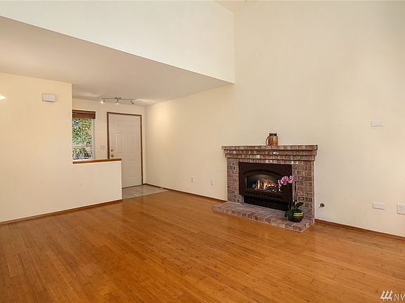 3rd image of 1930 W Cypress Way #A
