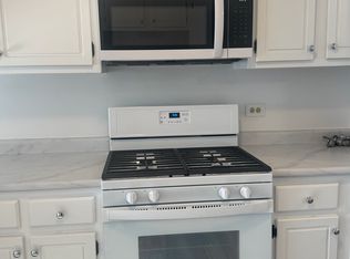 4493 Provincetown Dr, Country Club Hills, IL 60478