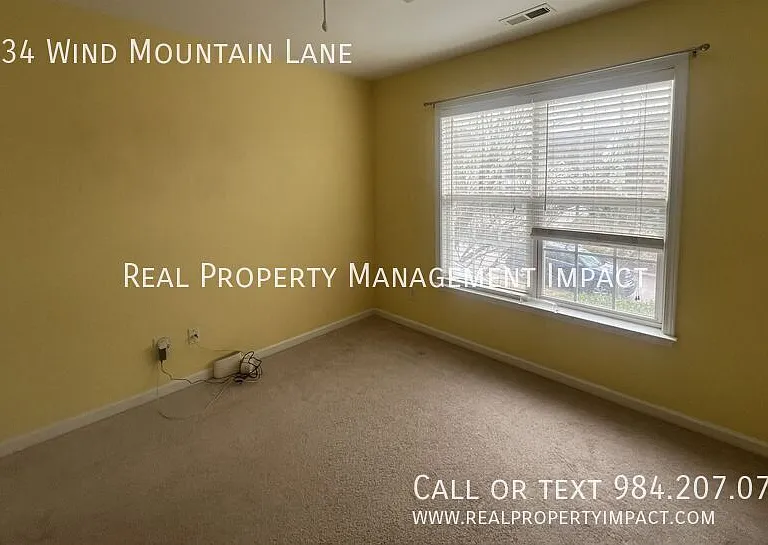 5434 Wind Mountain Ln — Photo 24
