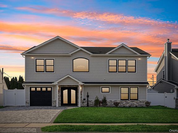 3rd image of 129 Tardy Lane S