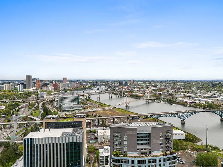 Modern New Construction - Minutes From Downtown Pdx & Ohsu — Photo 23