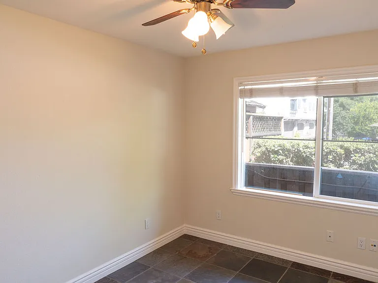 1939 Rock St #1 — Photo 30
