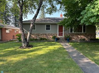 1338 15th Ave S, Moorhead, MN 56560