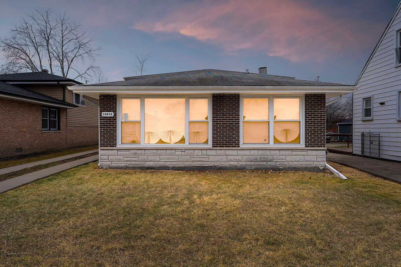 14418 Drexel Ave photo 1