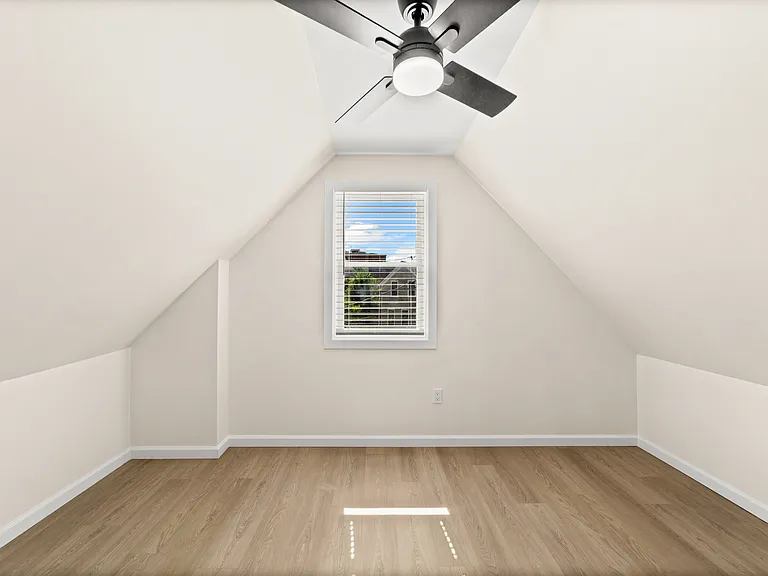 Bedroom 4 - Upstairs