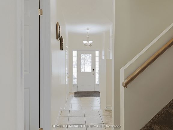 5th image of 78 Colton Cir