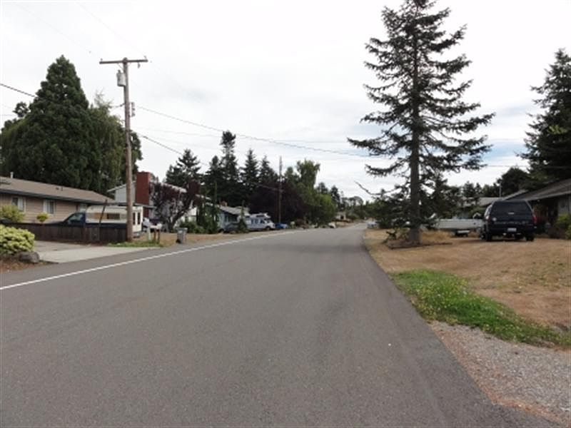 2nd image of 25004 22nd Ave S