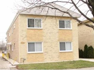 5226 S 73rd Ct APT 2R, Summit, IL 60501