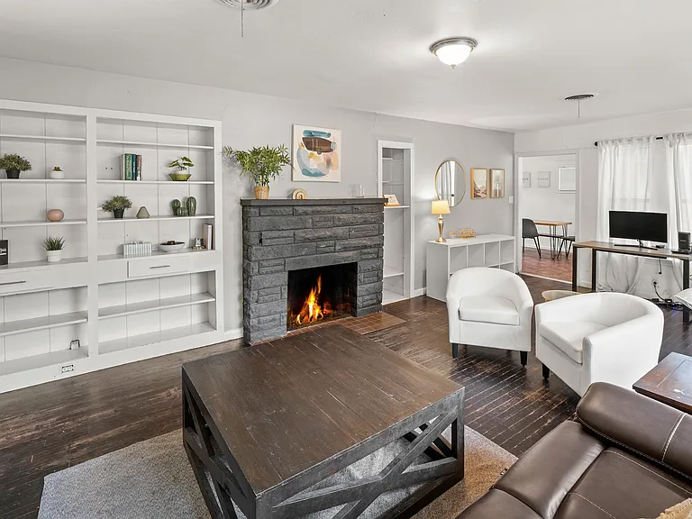 6208 Walnut Hills Dr — Photo 6