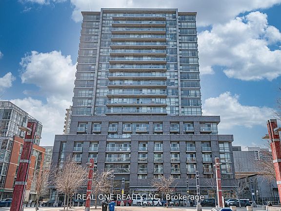 3rd image of 68 Abell St #846