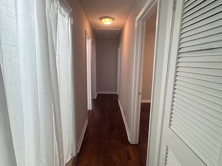 401 Beaverbrook Dr — Photo 9