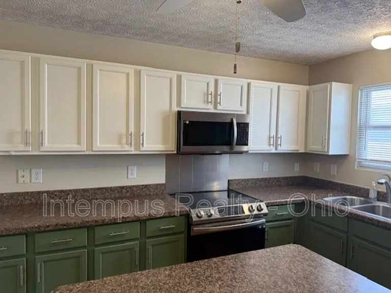 5625 Renner Rd — Photo 4