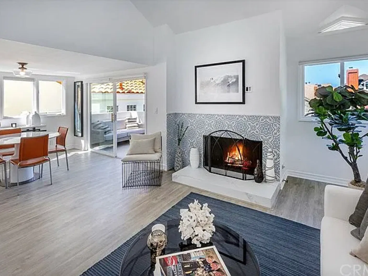 3 bed, 1800 sqft, $7,577 — Photo 1