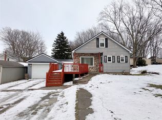 208 S Lake St, North East, PA 16428