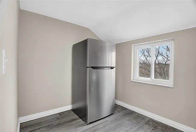 79 Beechmont Ave — Photo 3