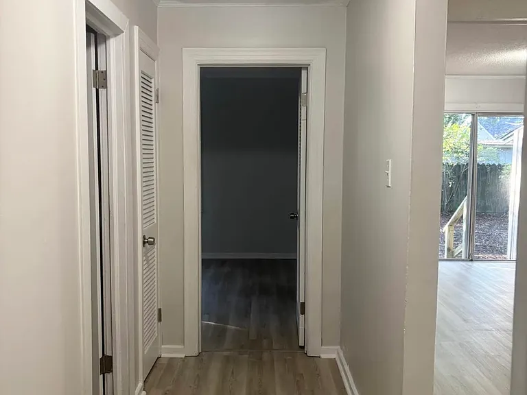 1615 Lewis Ave — Photo 14