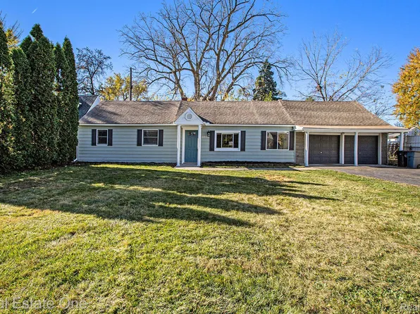 11960 Poplar St, Southgate, MI 48195