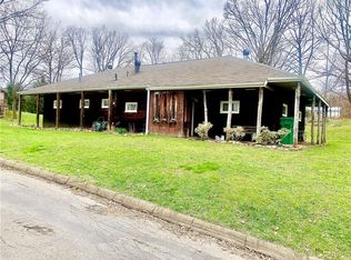 231 W Congress St, Corry, PA 16407