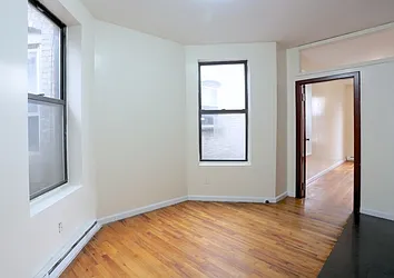 Rented by REZI