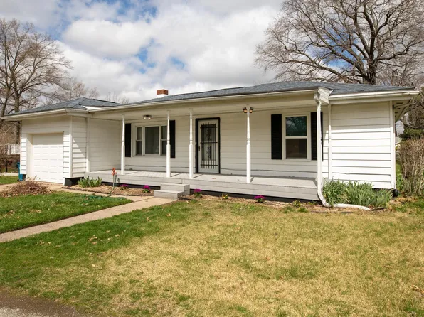 20918 S Lake Dr, Walkerton, IN 46574