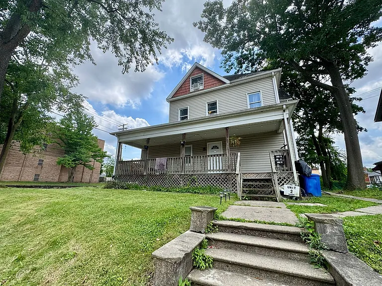 505 Dawson Avenue — Photo 1