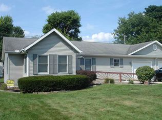 30 S East St, Spencer, IN 47460