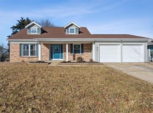 50 Jane Dr, Saint Peters, MO