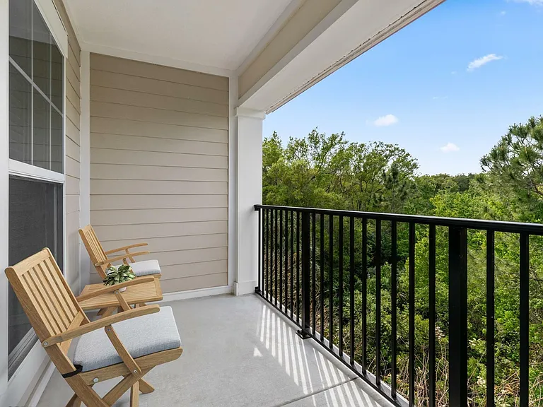 C244260_HorizonHorizon Wiregrass Ranch - Private Patio_At_WirgrassRanch_UNIT5302_3B2B_Patio_4_VS