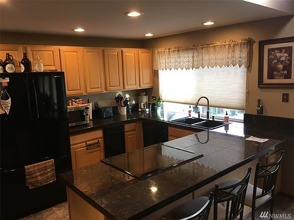 4th image of 25617 SE 390th St