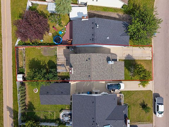 5th image of 44 Strathclair Rise SW