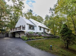 54 Lakeview Ter, Westbrook, CT 06498