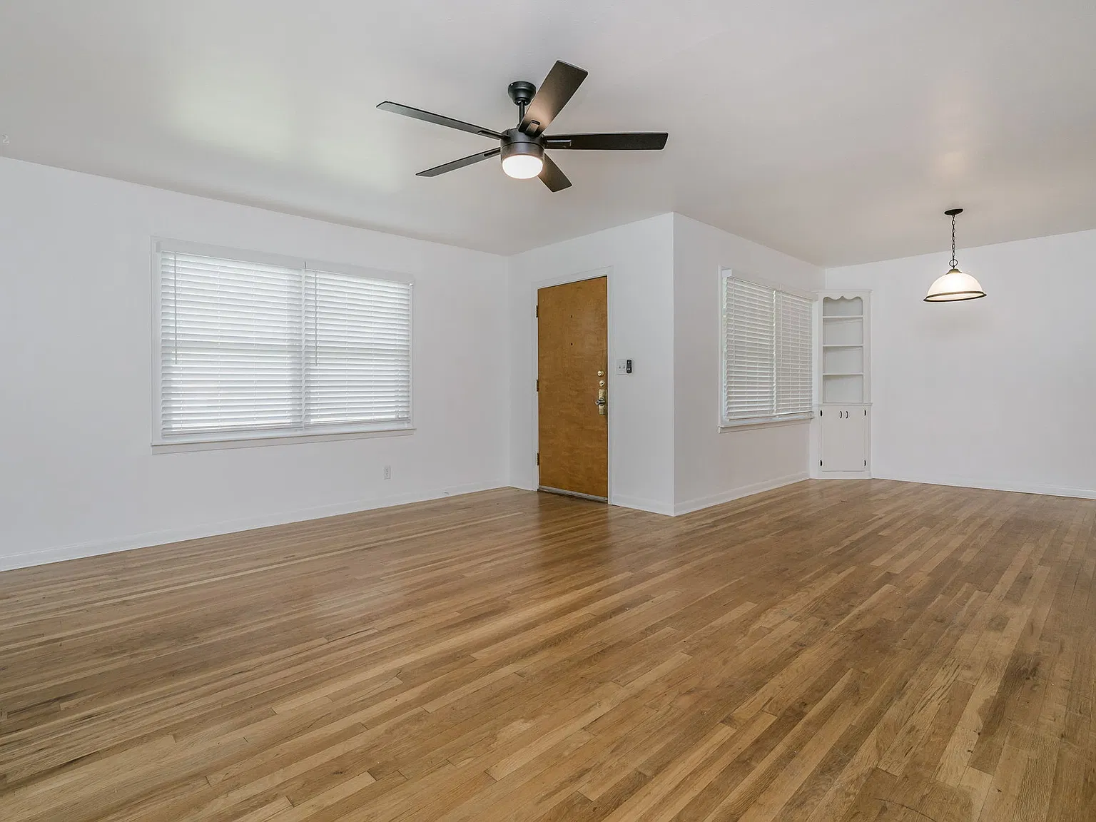 3 bed, 1382 sqft, $1,550 — Photo 4