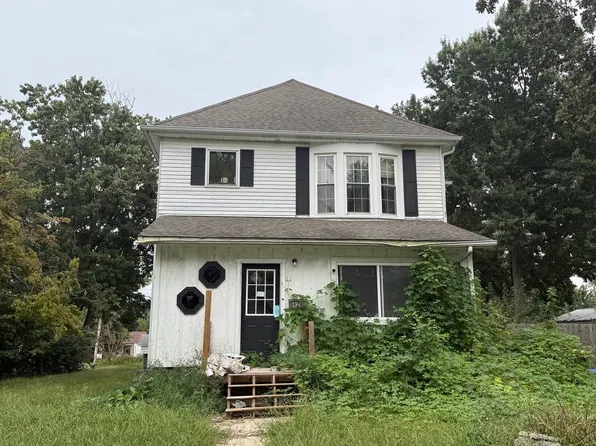 428 N Monroe St, Pittsfield, IL 62363