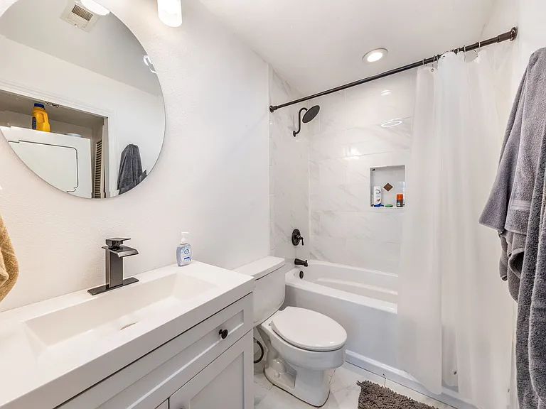 1500 Woodlawn Blvd #4 — Photo 21