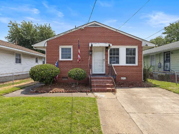 906 37th St, Newport News, VA 23607