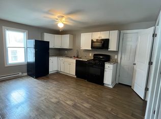 137 N State St APT 2, Ansonia, CT 06401